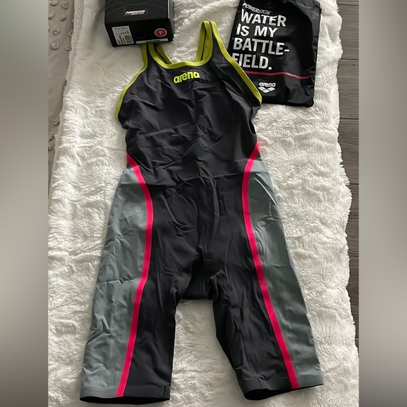 Arena Powerskin Carbon Ultra Tech Suit - Picture 5 of 6